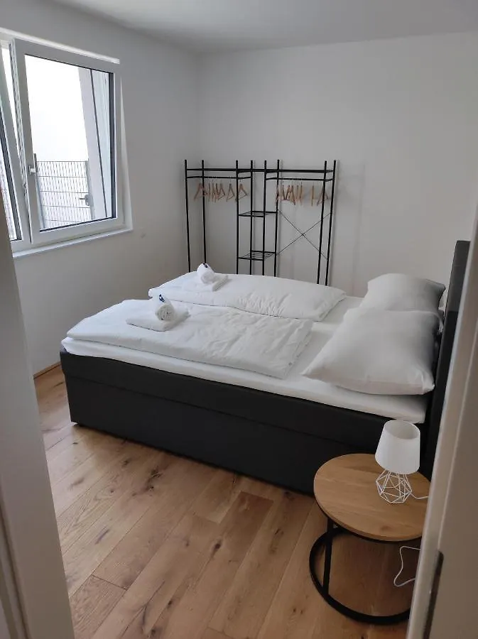 Roksox-Home Apartment Gegenueber Der Uno-City Und Kaiserwasser Vienna Austria