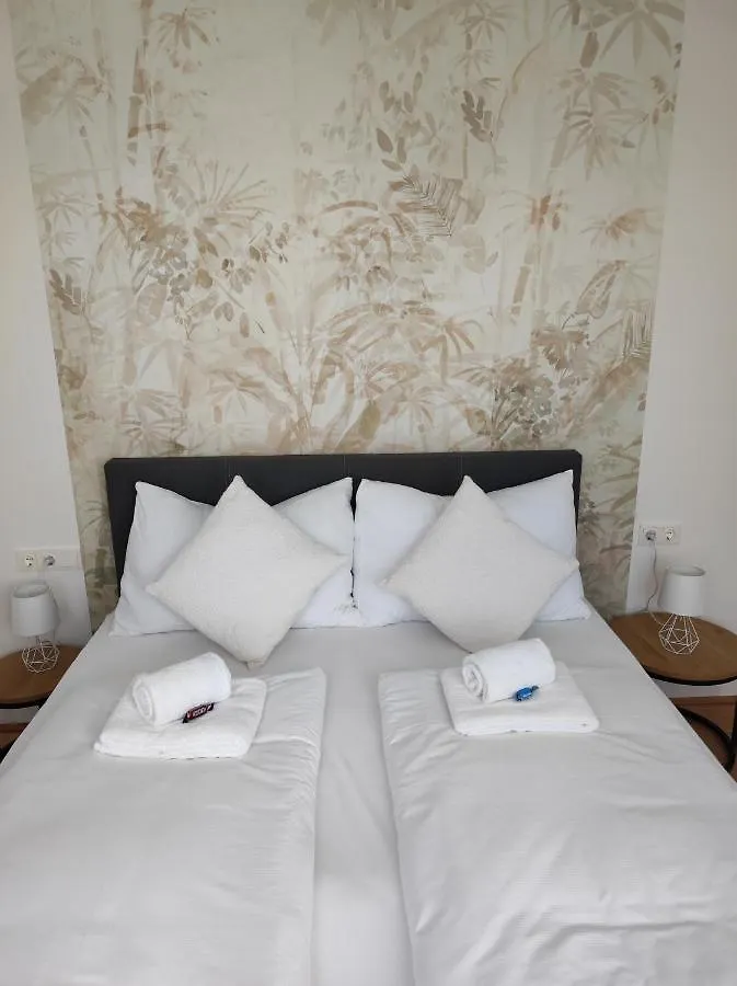 Roksox-Home Apartment Gegenueber Der Uno-City Und Kaiserwasser Vienna