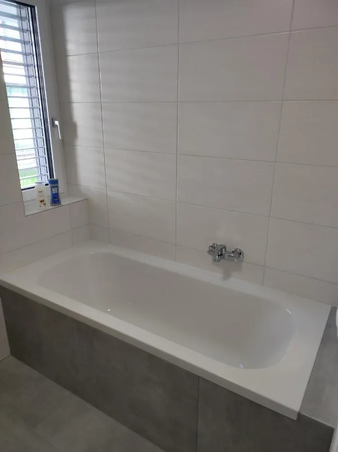 Roksox-Home Apartment Gegenueber Der Uno-City Und Kaiserwasser Vienna